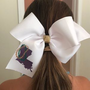 Mardi Gras bow for girls